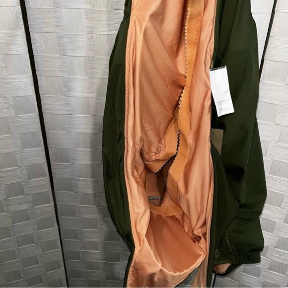 J. Crew Women’s Ruched Square Neck One Piece Swimsuit Safari Green Plus Size 24 - Picture 14 of 15